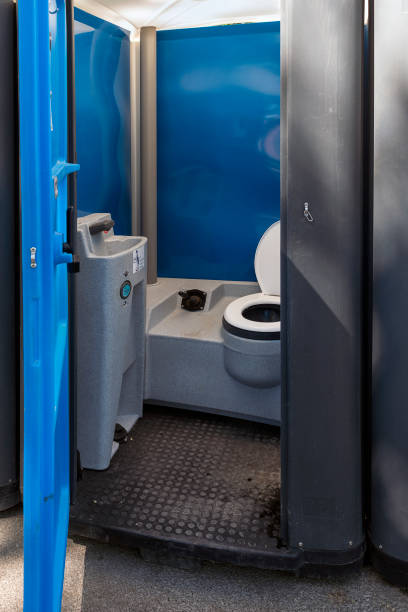 Portable restroom solutions in North Sarasota, FL